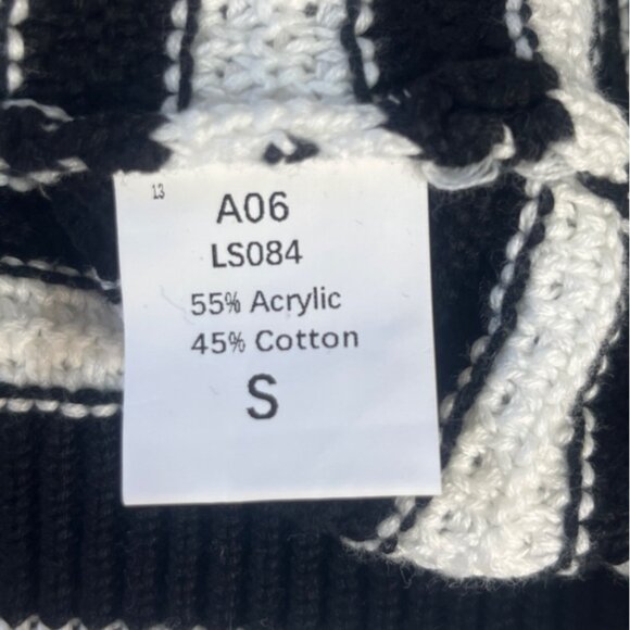 Lillusory Striped Cardigan Sweater Womans Small Black White New Winter Fall - Picture 6 of 9